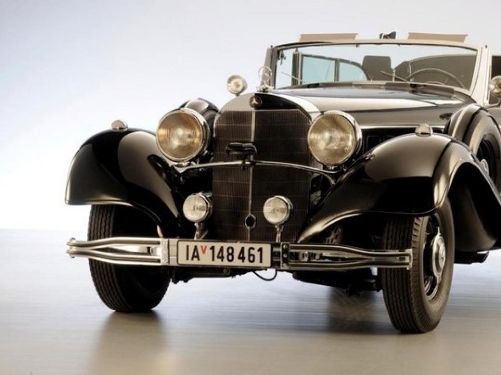 Modelo 'W150 770k Grosser Offener Tourenwagen' de Mercedes diseñado en exclusiva para Hitler.