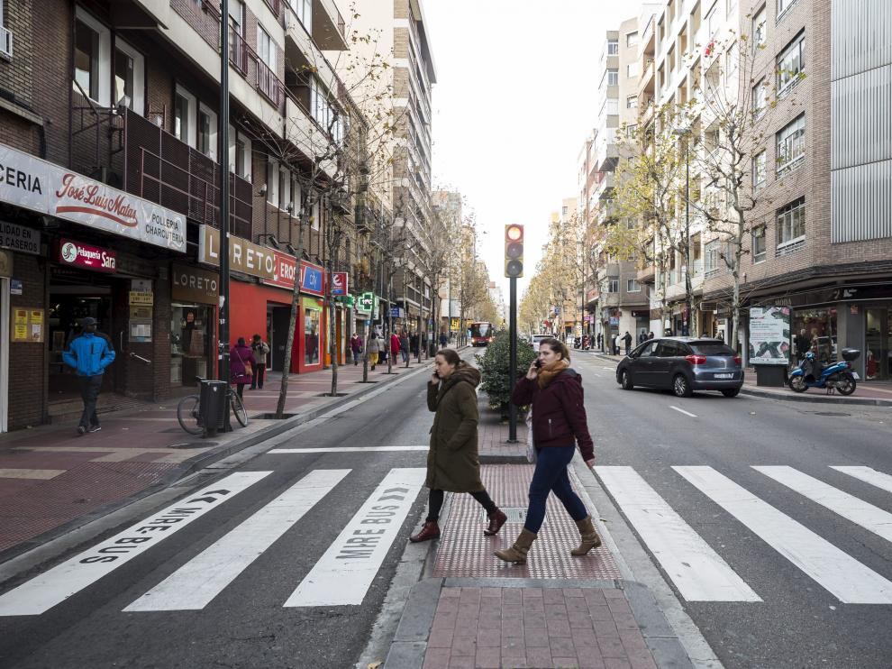 Avenida de Madrid: de carretera nacional a eje comercial de Las Delicias