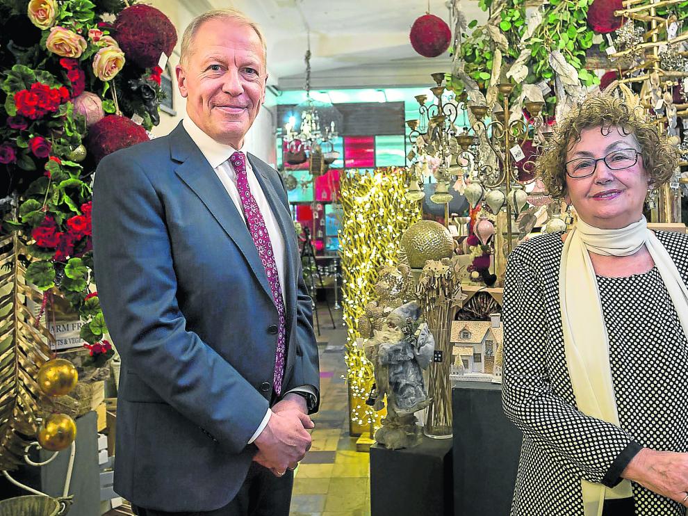 En Benasque y en Baviera. El recuerdo de las Navidades infantiles de Ángela Abós y Winni Schindler comparte el mismo manto nevado.