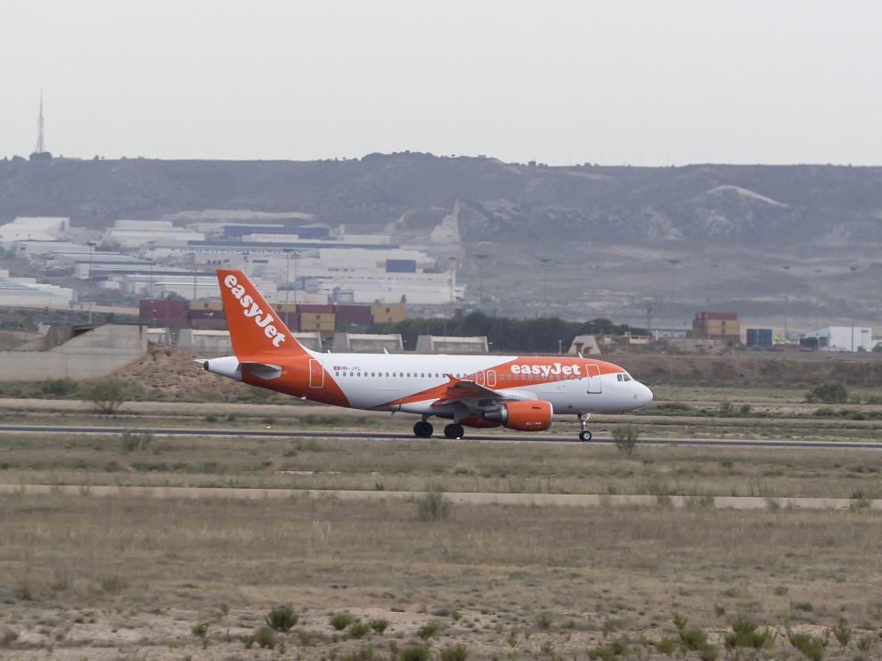 La decisión se extiende también a los aeropuertos aragoneses.