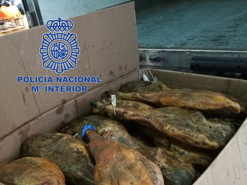 La Policía recupera más de 900 piezas de quesos, embutidos y jamones robados