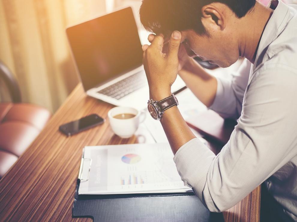 Cada 5 días muere un taiwanés por exceso de trabajo.