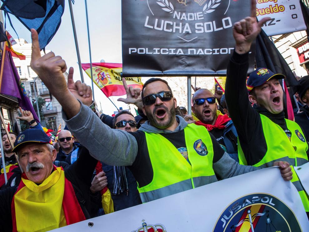 Manifestación por la equiparación salarial en Barcelona