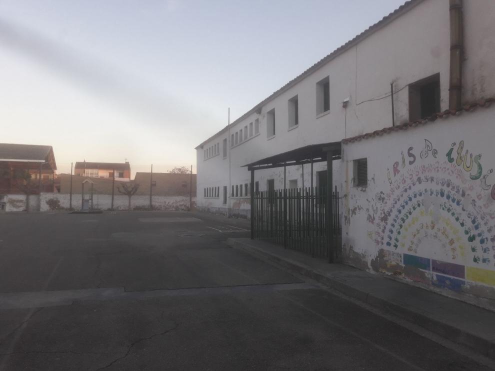 Imagen del patio de infantil del colegio de Alfajarín.