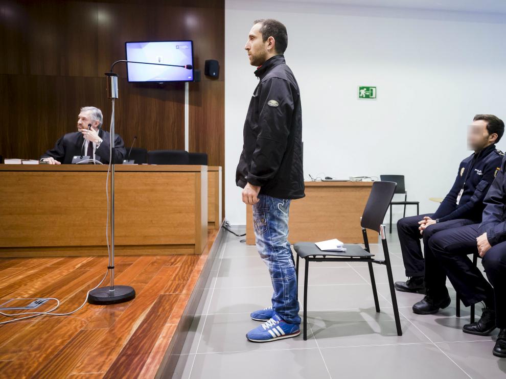 Carmelo C. C. este lunes en la Audiencia Provincial de Zaragoza.