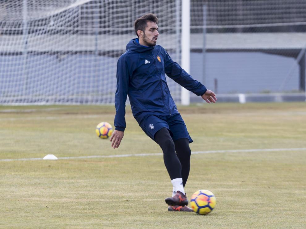 Borja Iglesias, en la Ciudad Deportiva del Real Zaragoza.