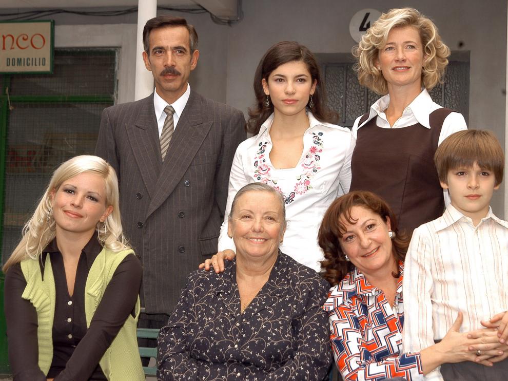 Los protagonistas de 'Cuéntame', serie que vuelve este jueves a la pequeña pantalla.