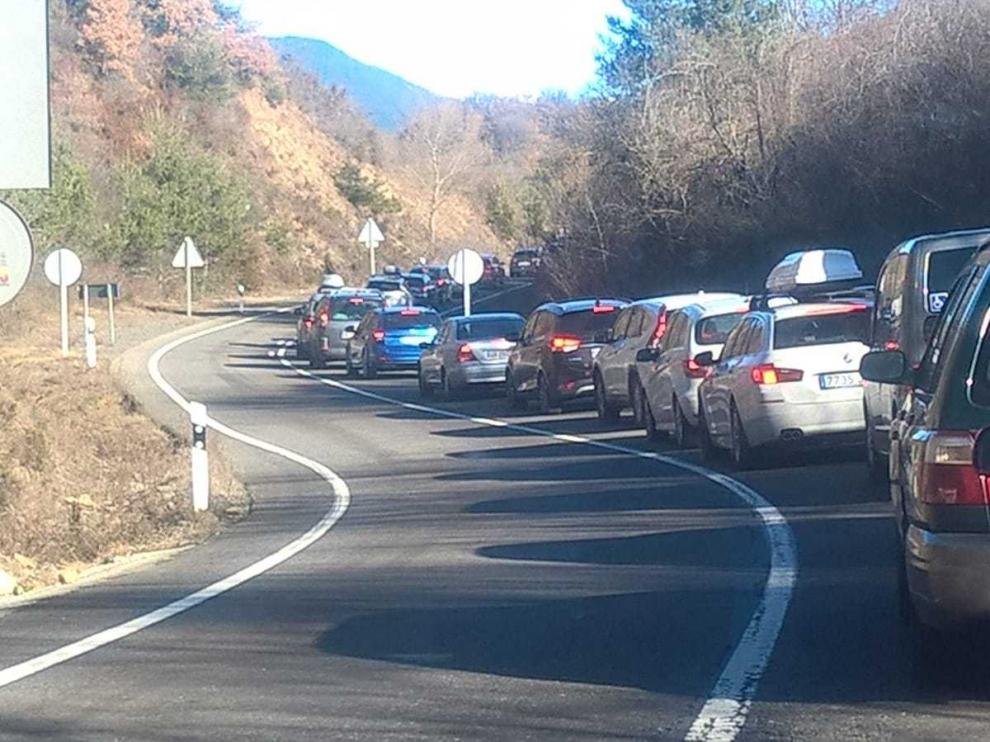 Retenciones a la altura de Castiello de Jaca.