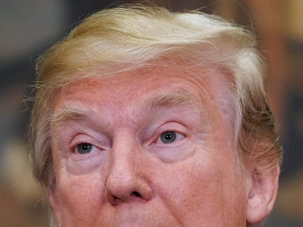 Donald Trump volvió a autorizar este lunes la entrada de refugiados.