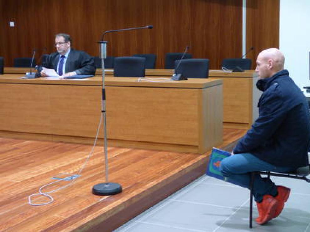 Manuel Calahorra Jiménez, en una imagen de archivo, en la sala de vistas de la Audiencia Provincial de Zaragoza.
