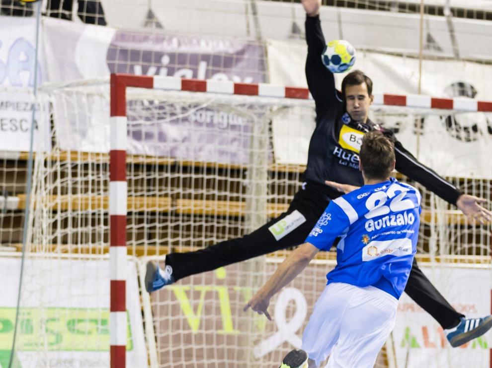 Jorge Lite renueva una temporada por el Bada Huesca.