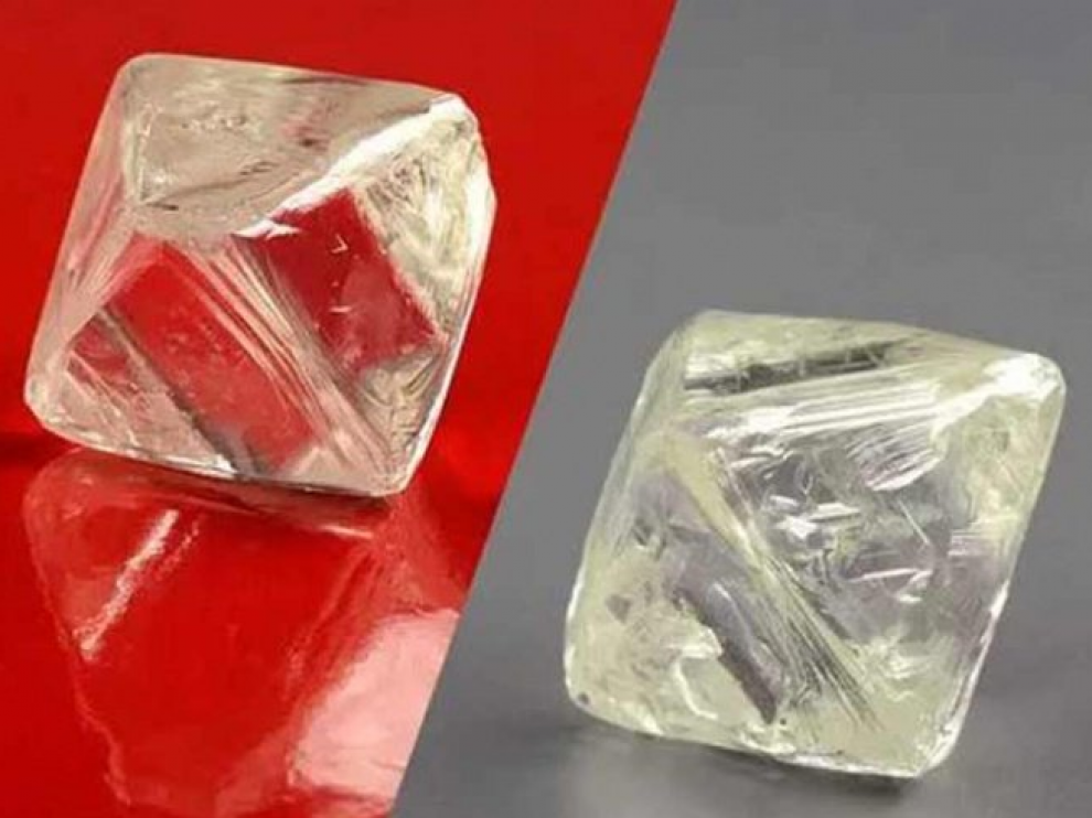 Imagen de los diamantes hallados en el pozo 'Yubiléinaya'.