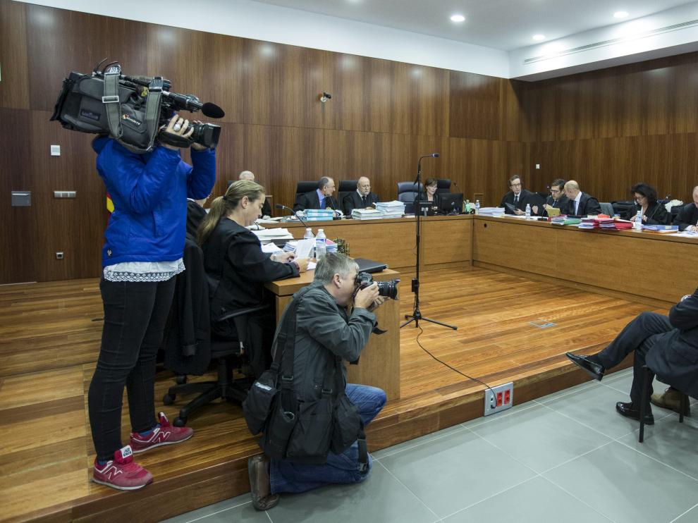 Imagen del juicio por el caso Naves celebrado en la Audiencia Provincial de Zaragoza.