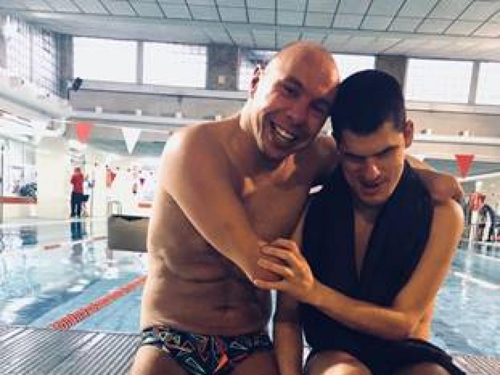 Taller motivacional con el nadador paralímpico Xavi Torres en el Stadium Venecia.