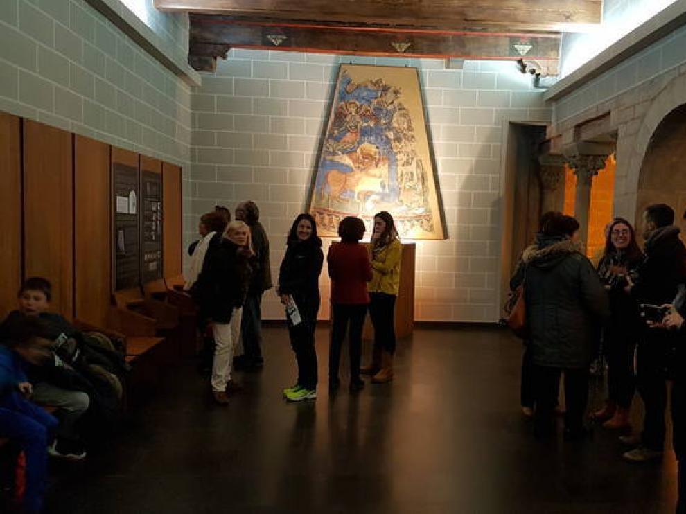Visitantes del museo en la celebración del VII aniversario.