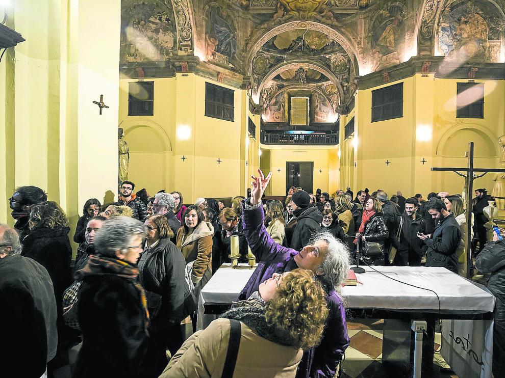 Visita a la iglesia de la Mantería organizada por la Universidad de Zaragoza dentro de la segunda jornada del foro Clave de bóveda.