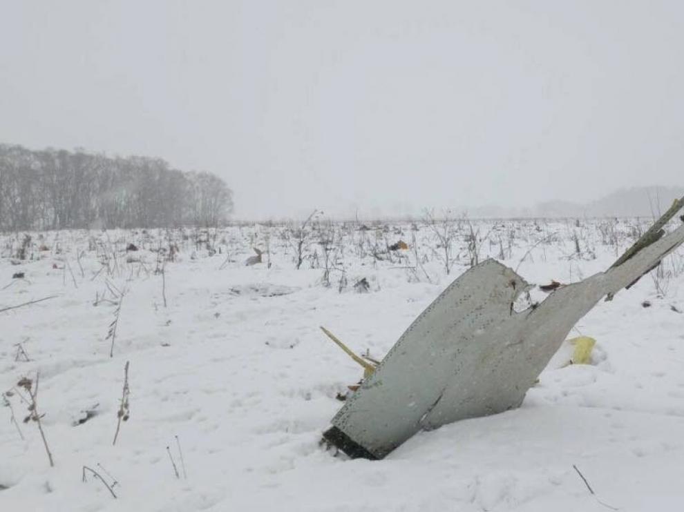 Un avión ruso se estrella a las afueras de Moscú