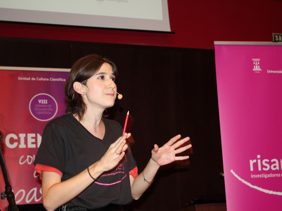 Isabel Iguacel durante uno de sus monólogos.