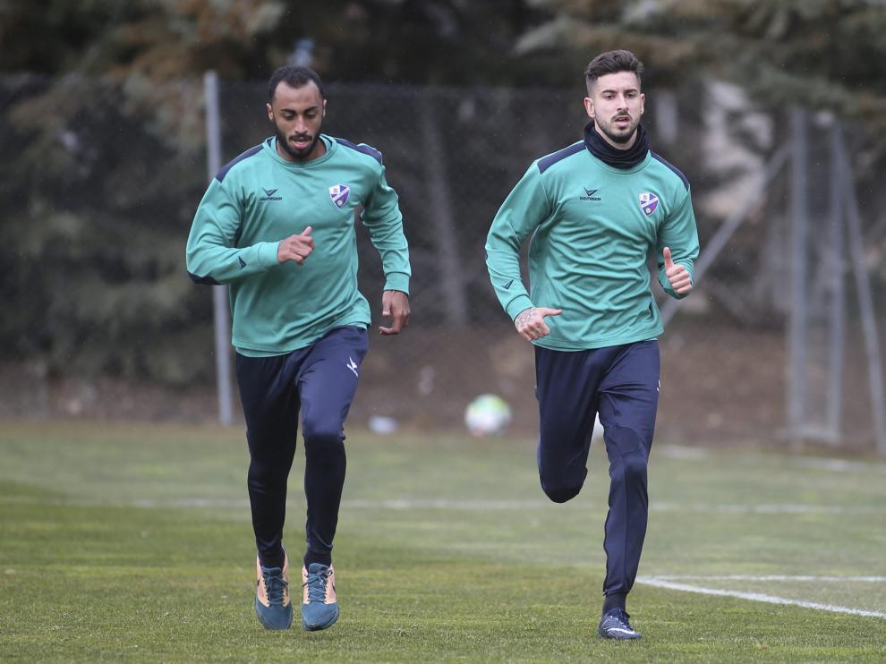 Akapo y Vadillo ya estuvieron en el campo de entrenamiento la semana pasada, pero al margen del grupo.