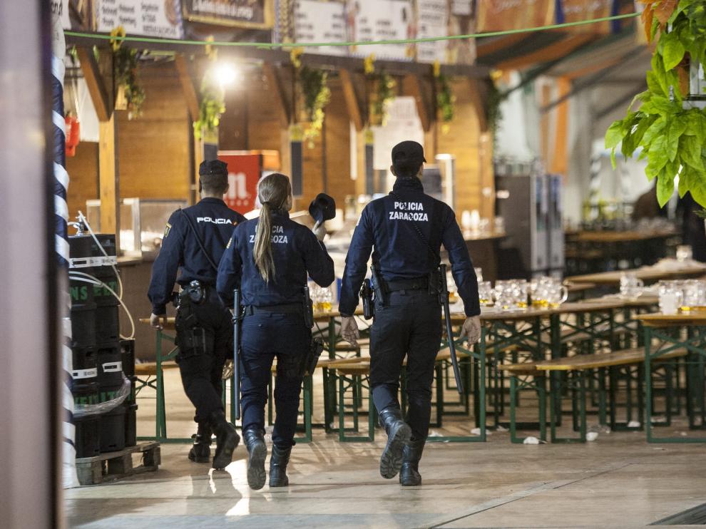 El accidente se produjo el 8 de octubre de 2016 en la carpa de la cerveza montada en el recinto ferial de Valdespartera.