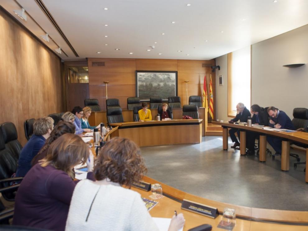 Segunda reunión de la Comisión de seguimiento del Pacto de la Infancia en Aragón.