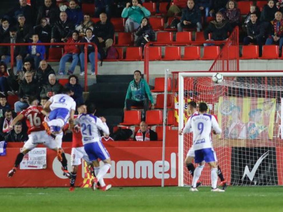 Grippo acaba de cabecear a gol el 0-1 en Tarragona el pasado sábado.