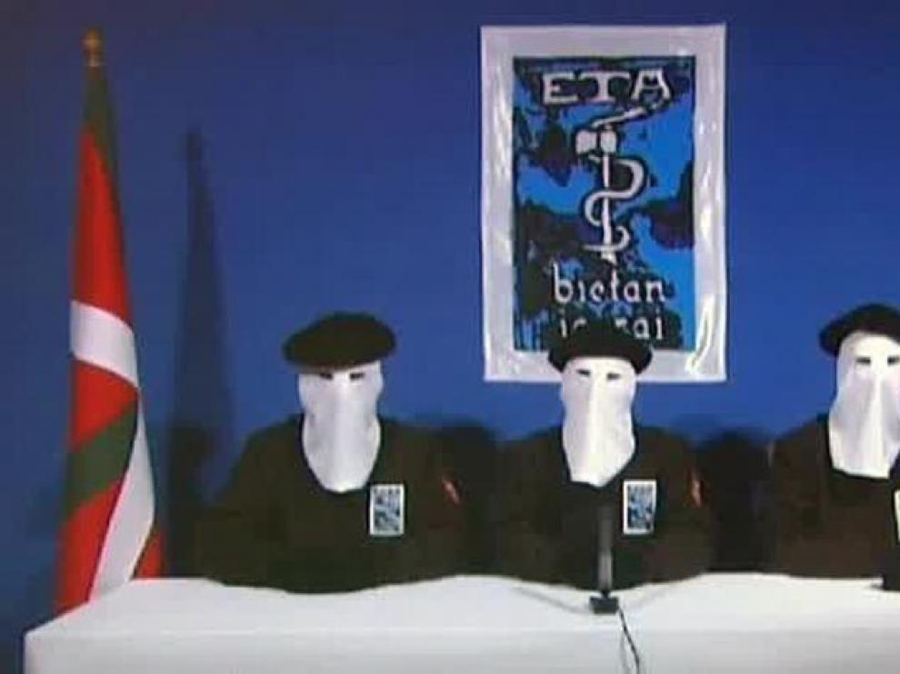 ETA anunciará su disolución el primer fin de semana de mayo