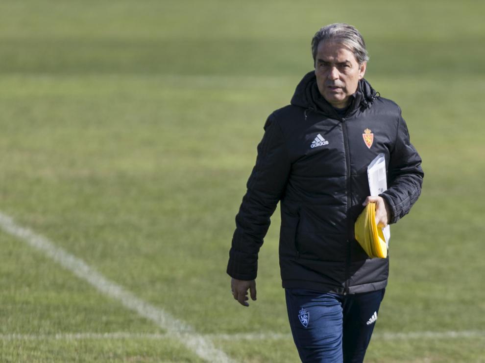 Natxo González, en el campo de entremiento.