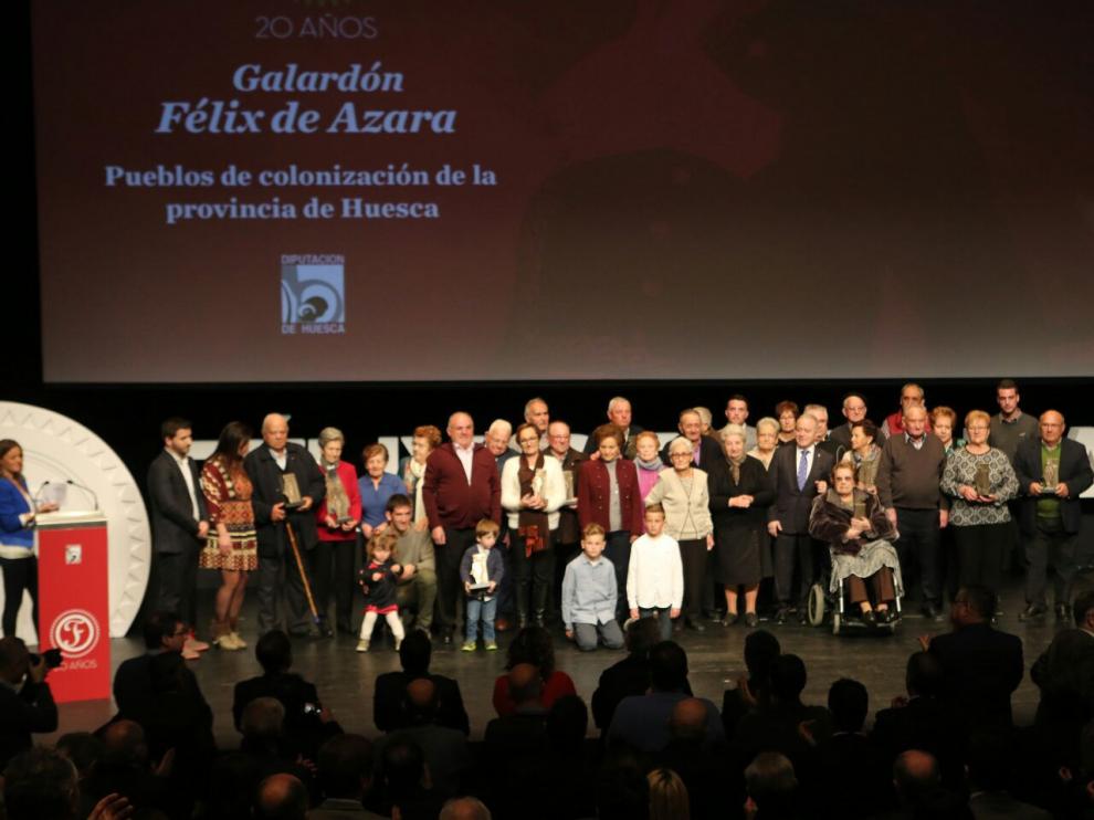 Los colonos de los 15 pueblos que recogieron el premio