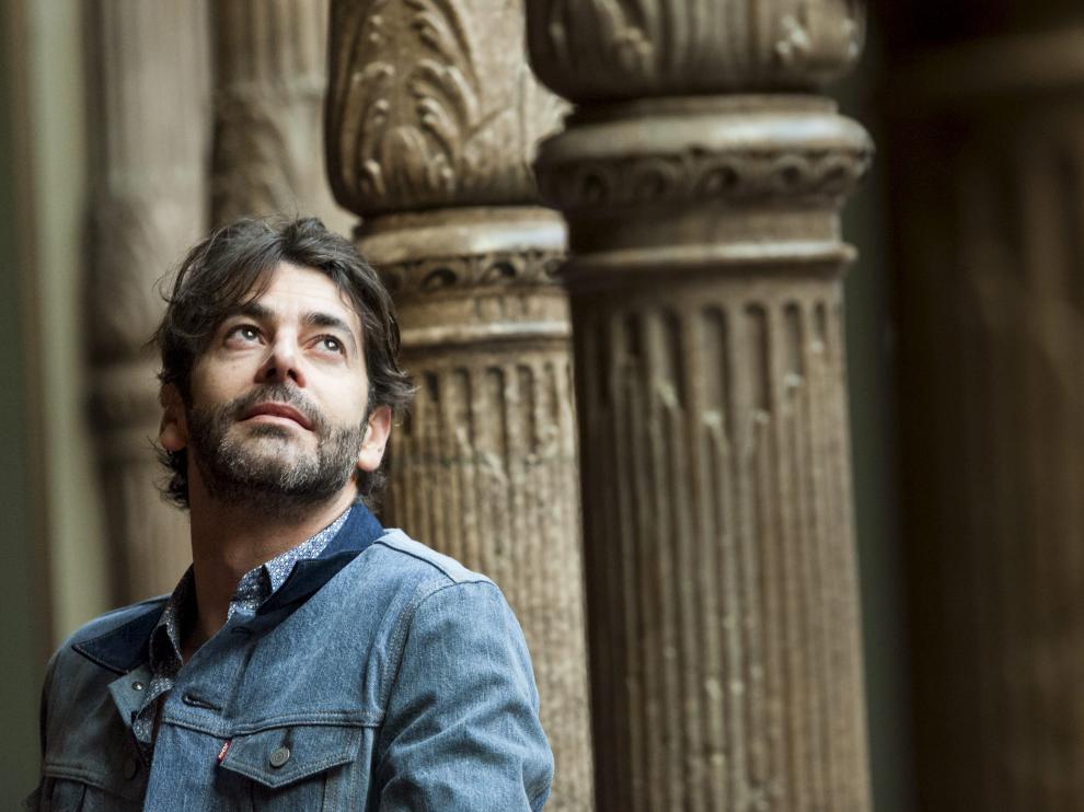 El actor Eduardo Noriega, ayer, en el palacio de Sástago de Zaragoza.