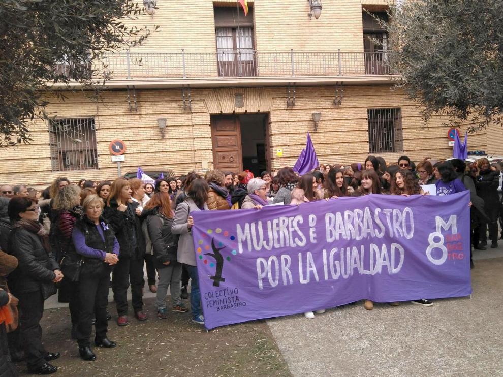 Actos por el Día de la Mujer en Barbastro