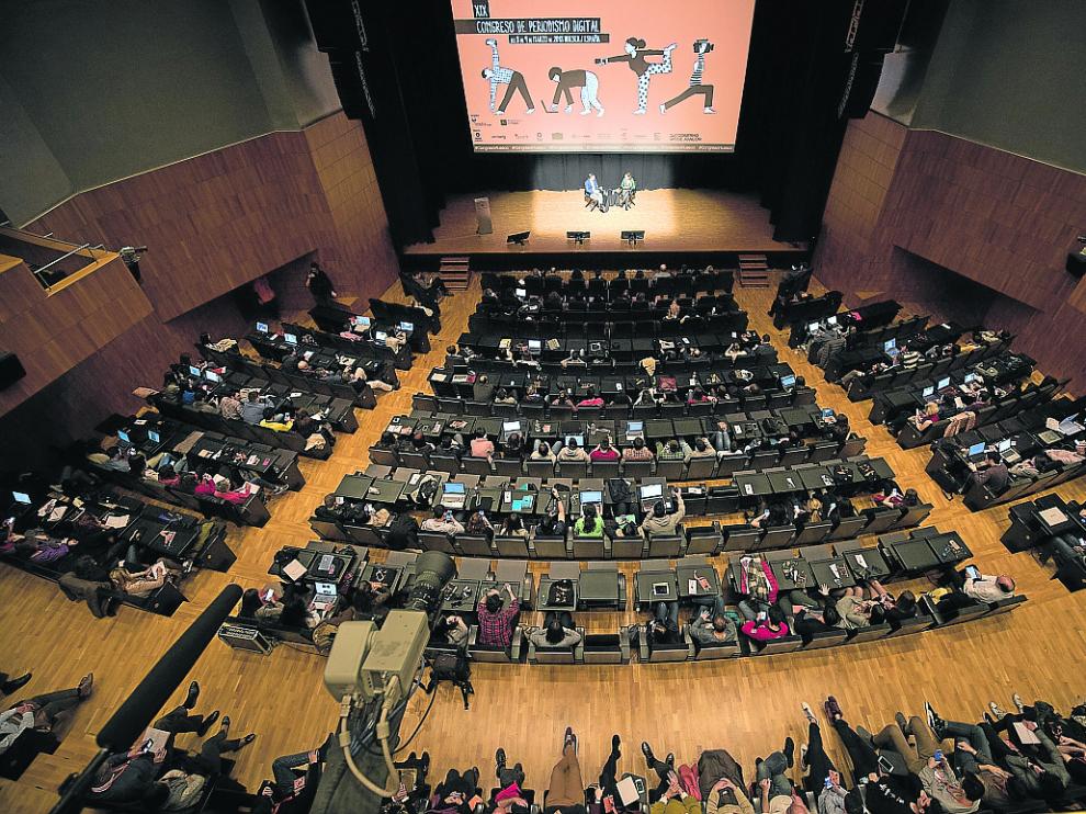 Más de 450 personas han asistido al congreso celebrado en el Palacio de Congresos de Huesca.