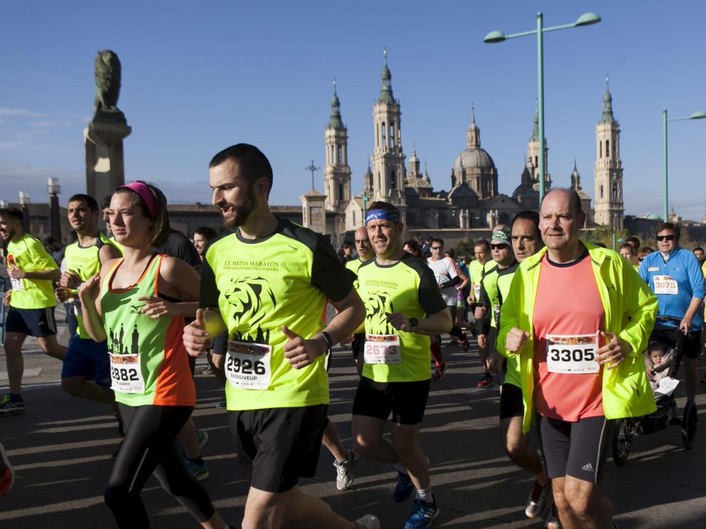 Un grupo de corredores, durante la última edición de la prueba