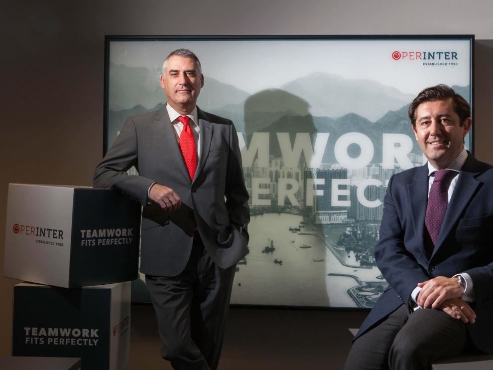 Arturo García, director comercial de Operinter Zaragoza, junto a Eduardo Corella, director de Operinter Zaragoza.