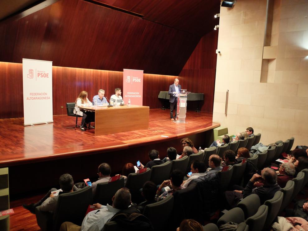 Más de 150 socialistas han acudido al comité celebrado en el salón de actos de la DPH