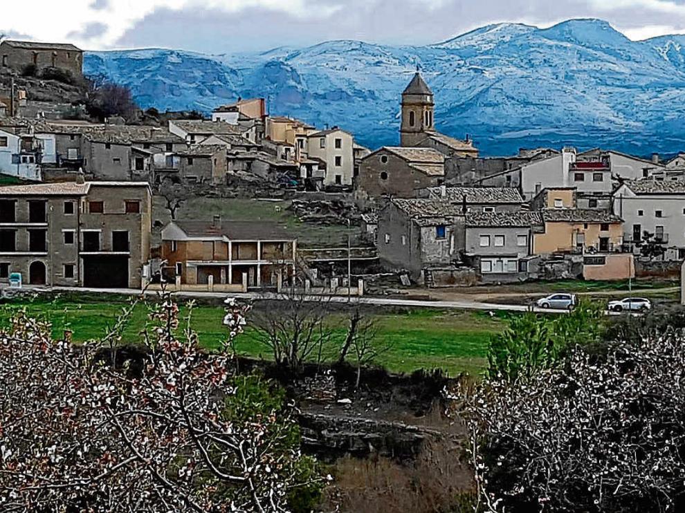Panorámica de la localidad de Santa Eulalia de Gállego.