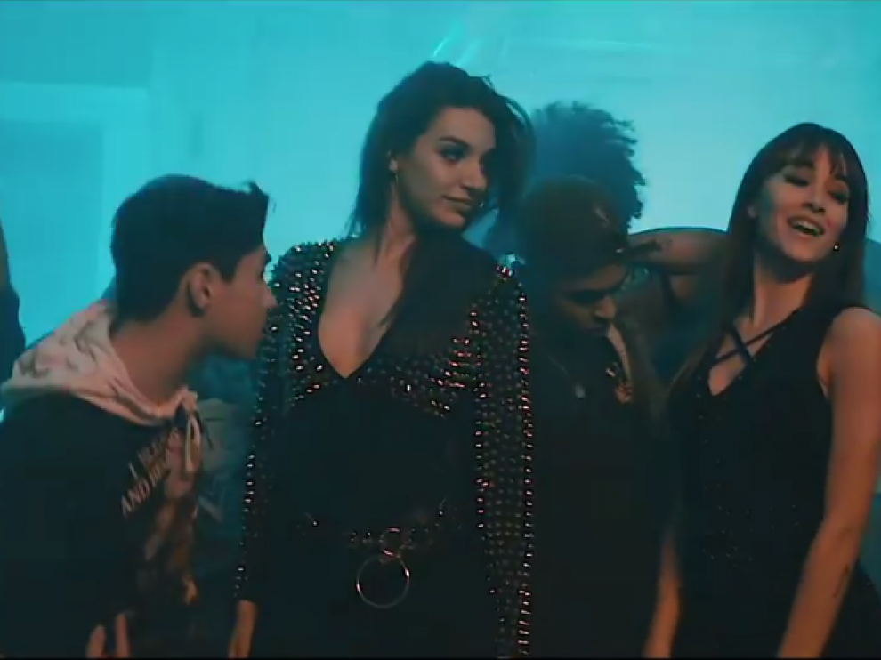 Videoclip 'Lo malo' de Aitana y Ana Guerra