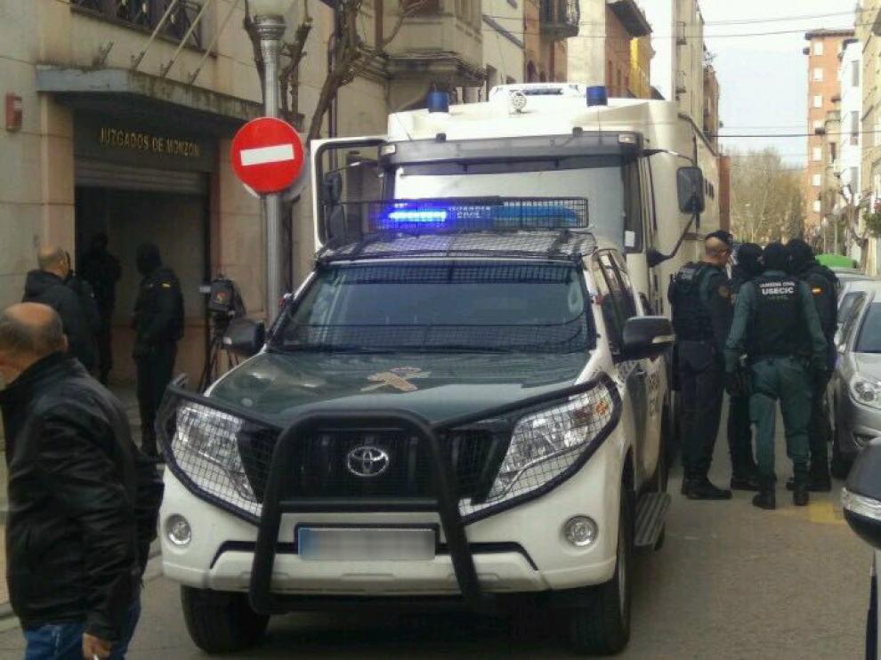 Los juzgados de Monzón esta mañana.