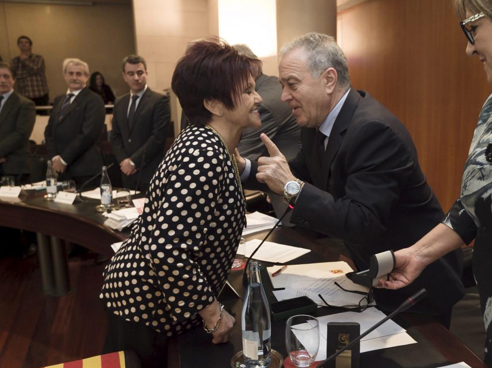 Obdulia Gracia durante su toma de posesión en sustitución de Ana Alós en la DPH, en 2016