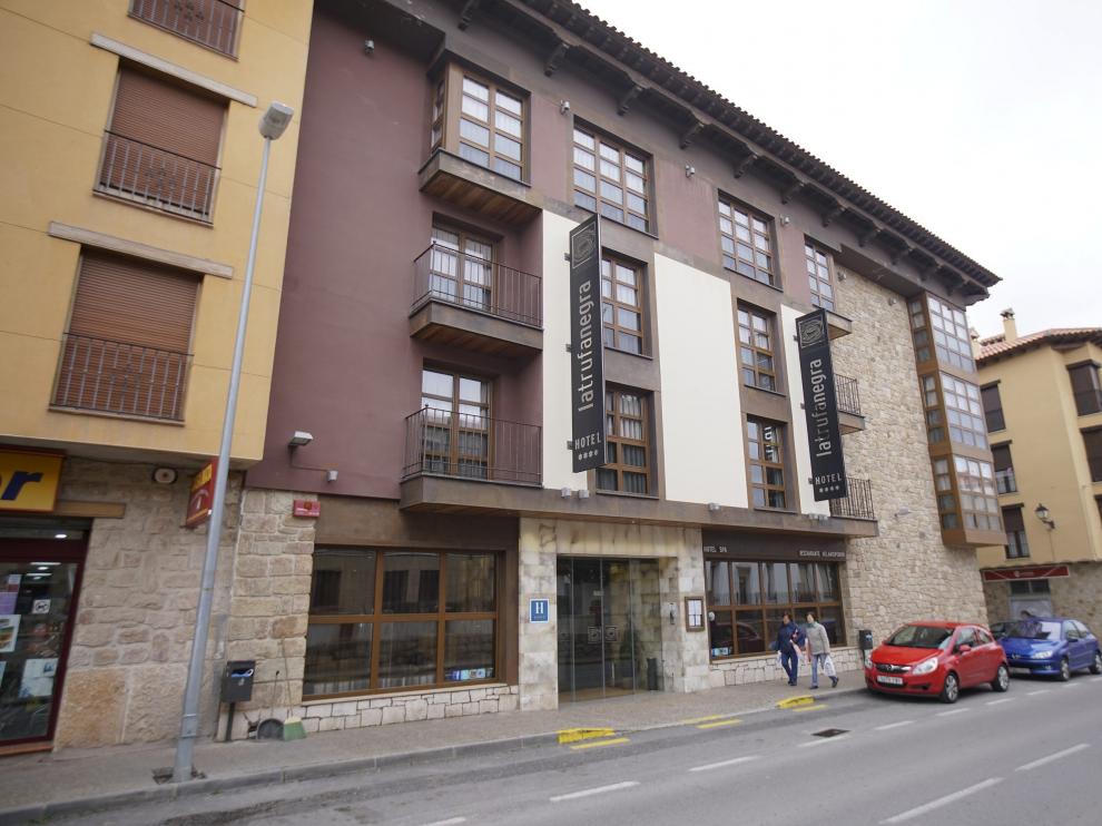 Fachada de La Trufa Negra, en Mora de Rubielos.