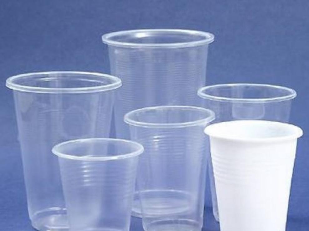 El Congreso decide prohibir los platos, vasos y cubiertos de e plástico desechables en 2020.