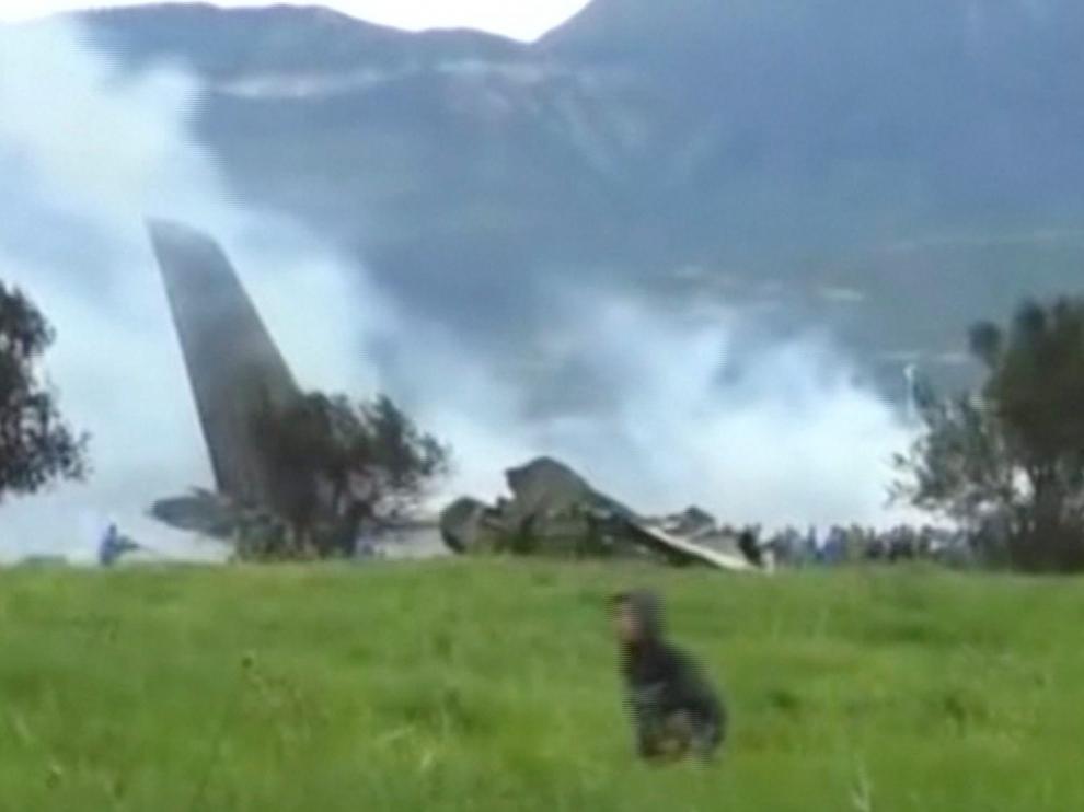 El avión se ha estrellado cerca de la base aérea militar de Boufarik, a 35 kilómetros de Argel
