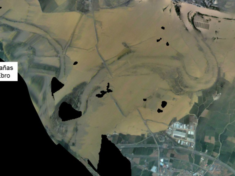 Imagen aérea del Ebro por Alagón, este sábado.