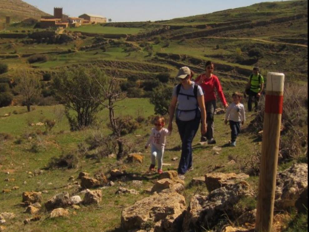 Senderismo con niños por la comarca del Maestrazgo.