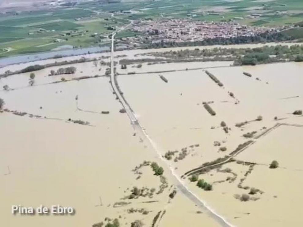 Crecida del Ebro en Pina en una imagen de archivo.