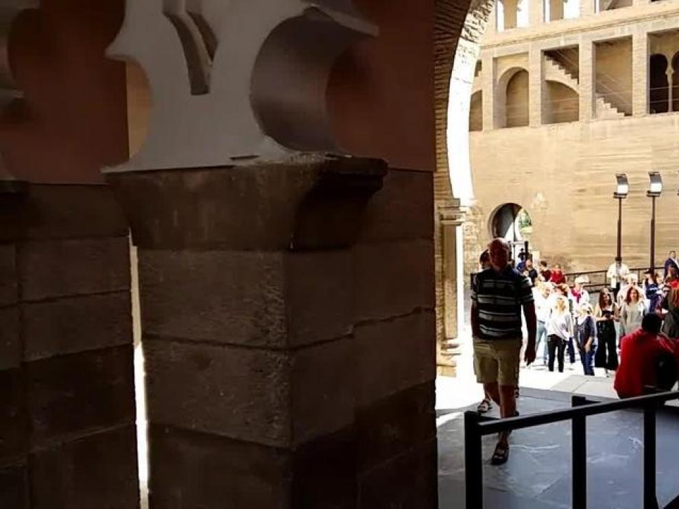La Aljafería abre sus puertas de par en par para celebrar San Jorge