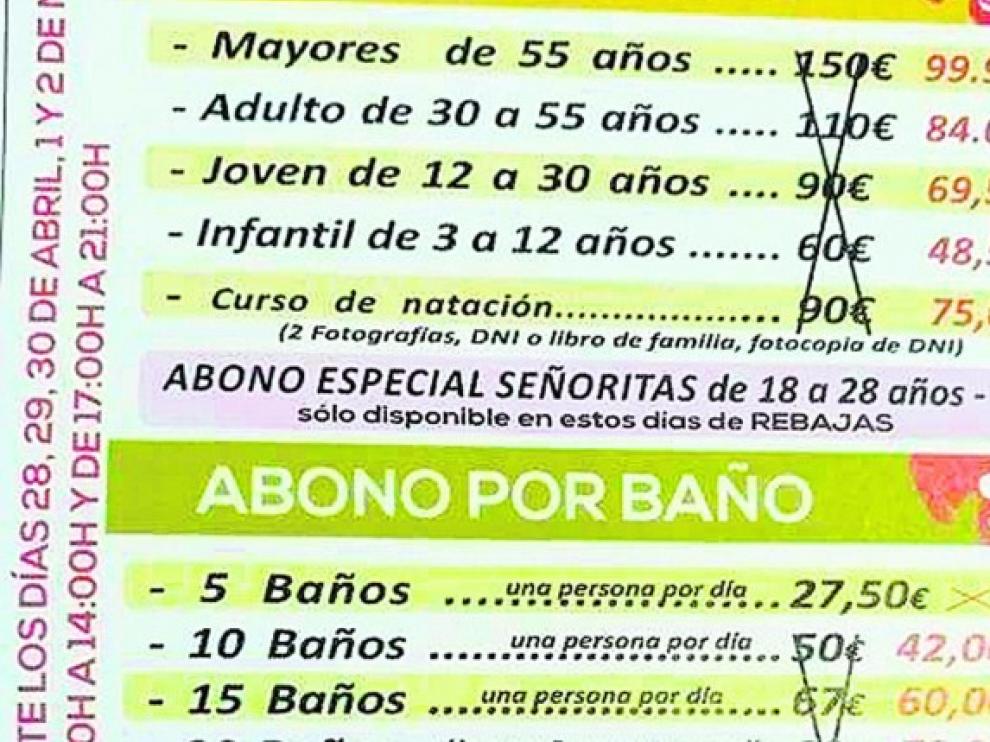 Anuncio que recoge el abono especial "sexista" de una piscina de la ciudad de Jaén.