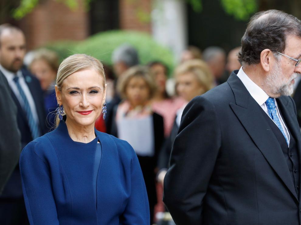 Cristina Cifuentes junto a Mariano Rajoy en el acto de entrega del Premio Cervantes
