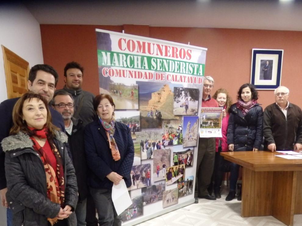 Presentación en el casino de Paracuellos de Jiloca la XXVIIª Marcha Senderista Comunidad de Calatayud.