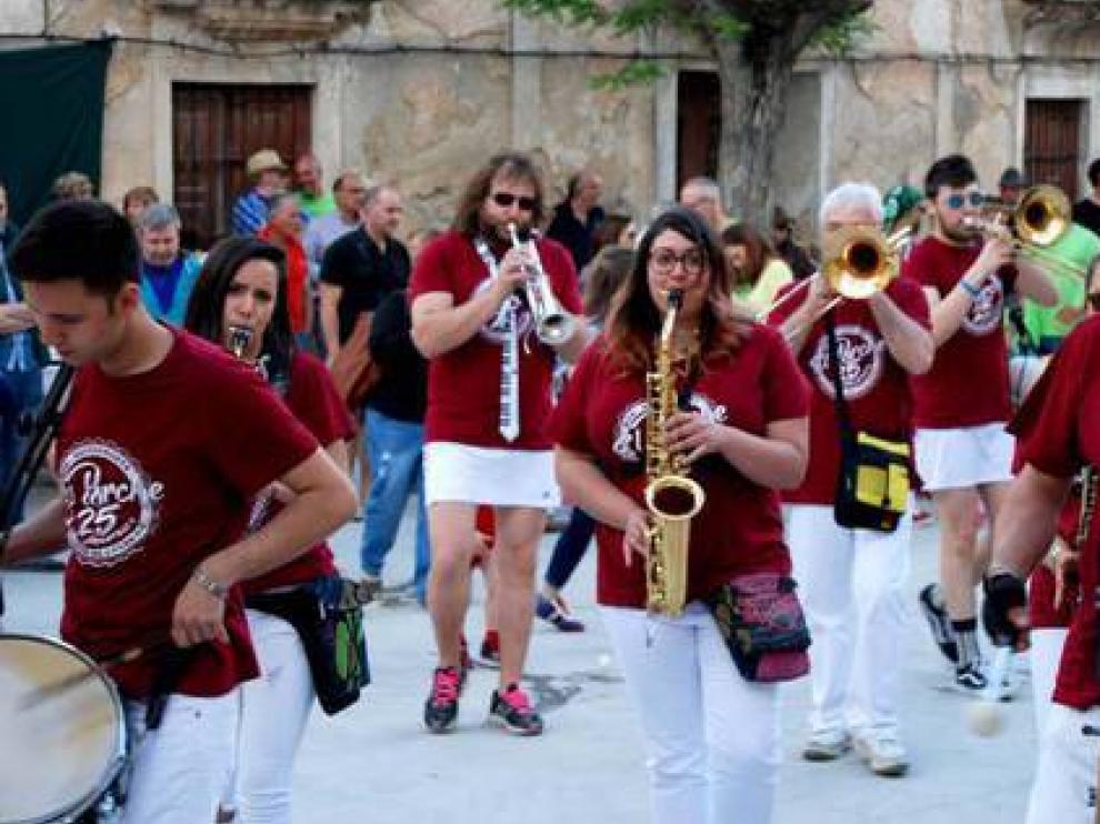 El primer encuentro de charangas se celebró el año pasado en Alborge.